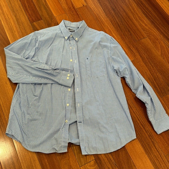NWOT BUTTON UP SHIRT - Picture 2 of 4